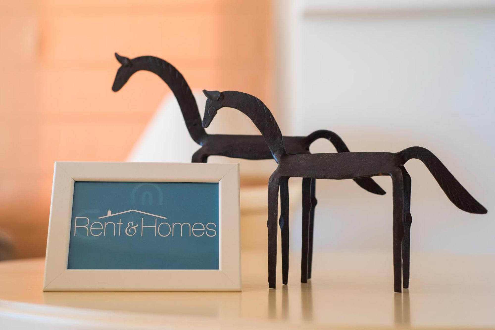 Rentandhomes Penthouse Elviria Golf มาร์เบยา ภายนอก รูปภาพ