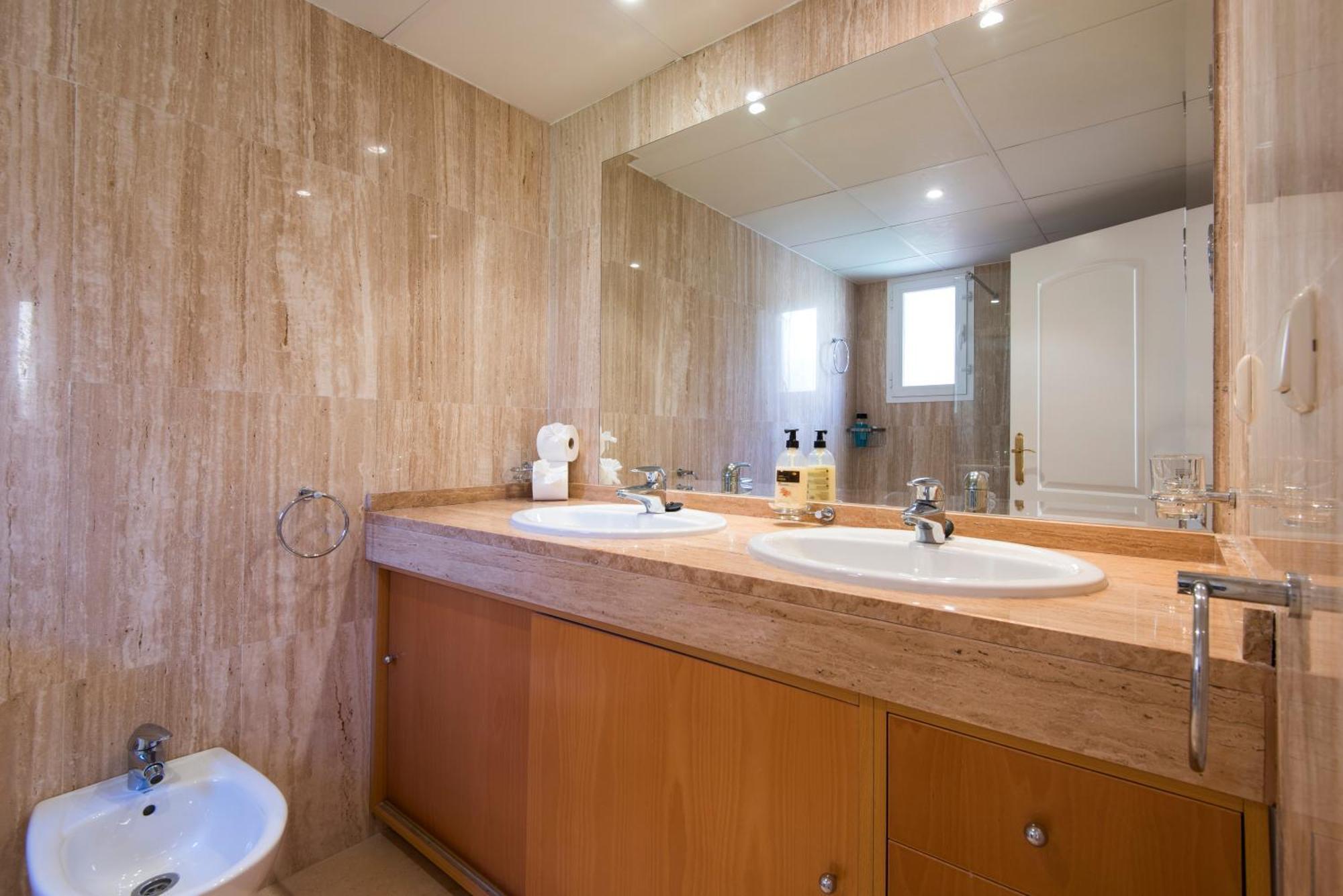 Rentandhomes Penthouse Elviria Golf มาร์เบยา ภายนอก รูปภาพ