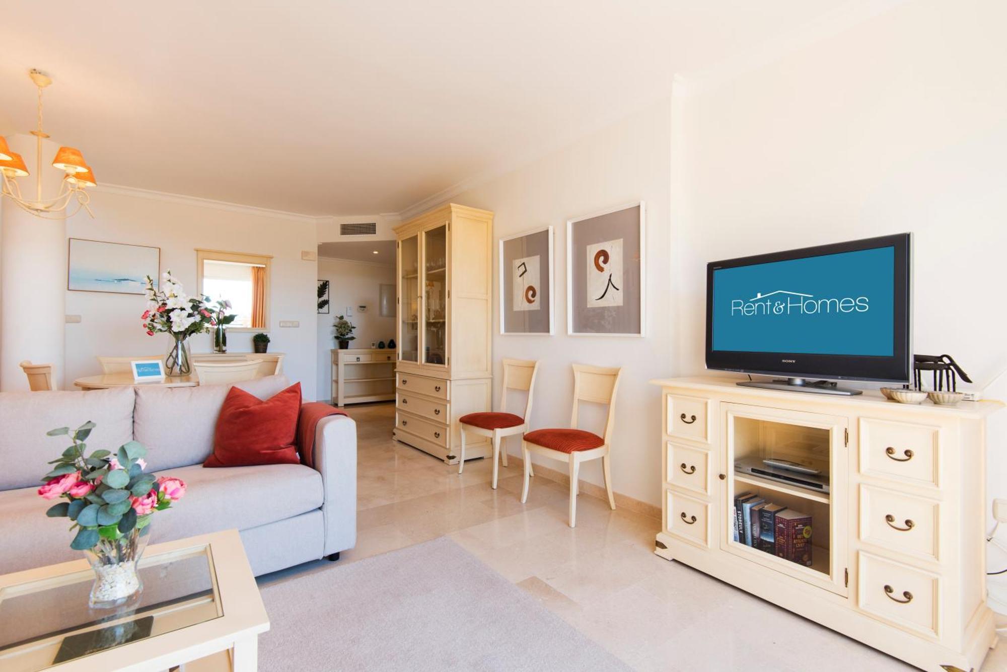 Rentandhomes Penthouse Elviria Golf มาร์เบยา ภายนอก รูปภาพ