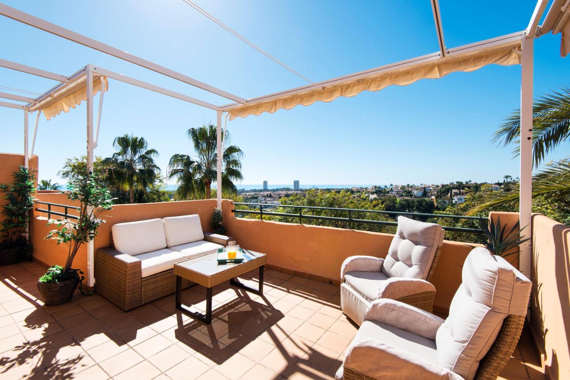 Rentandhomes Penthouse Elviria Golf มาร์เบยา ภายนอก รูปภาพ